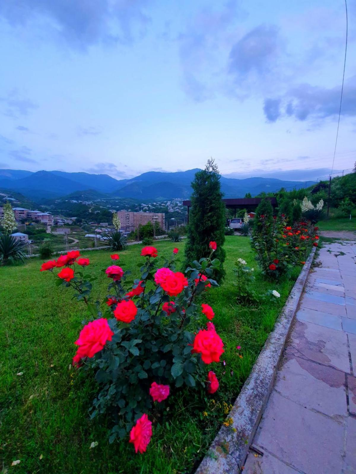 Guest House Ijevan'S Garden 외부 사진